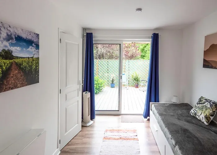 Horizons Verts Cerisier Apartment *
